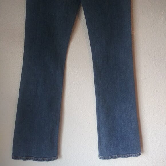 Aeropostale women's size 6R mid wash jeans - Picture 6 of 15